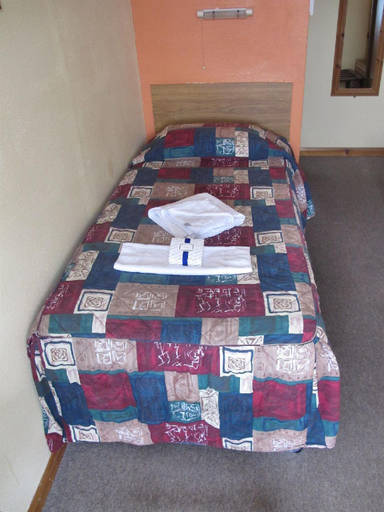 Bedroom 3, The Southcliff Hotel, Kent