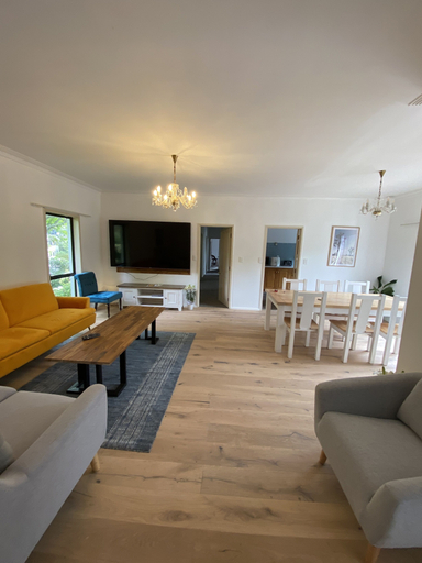 Others, Young B&B, Rotorua