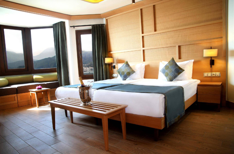 Bedroom 3, Club & Hotel Letoonia - All Inclusive, Fethiye