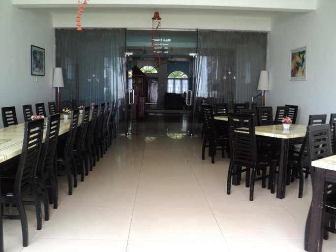 Food & Drinks 4, New Tristar Beach Hotel, Pothuvil