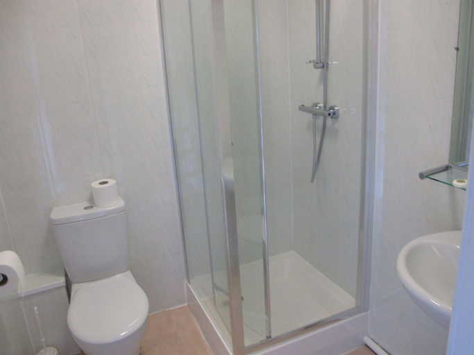 Bathroom 4, The Southcliff Hotel, Kent
