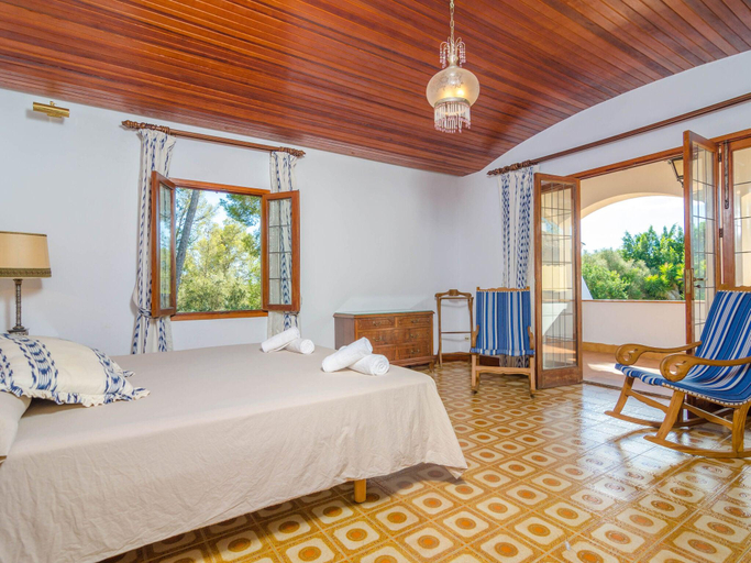 Bedroom, Finca Son Pou - Villa With Private Pool. Free Wifi, Baleares