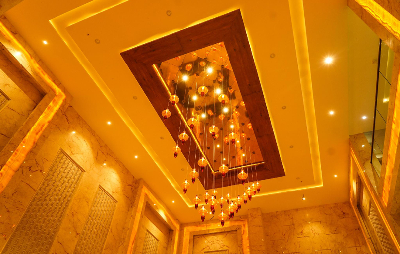 Public Area 2, Pride Hotel Bhopal, Bhopal