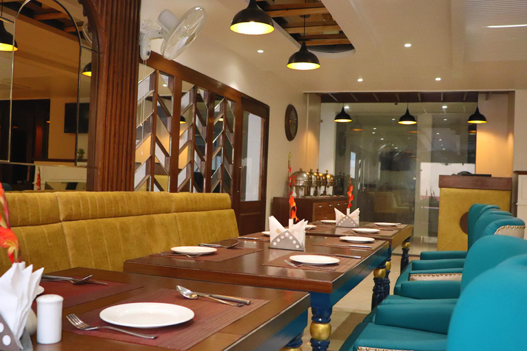 Food & Drinks 5, Hotel Green - Behind Parmarth Niketan, Garhwal