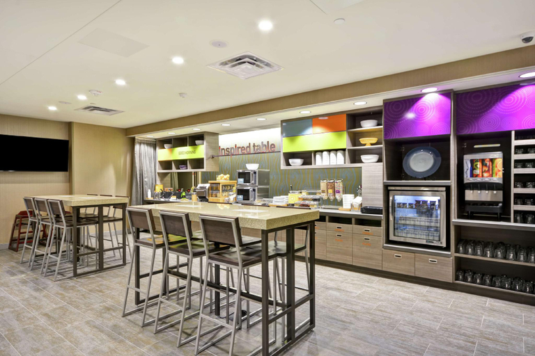 Food & Drinks 5, Home2 Suites by Hilton Plymouth Minneapolis, Hennepin