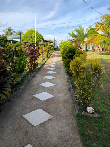 Others 4, Sunshine Hotel, Laguna de Perlas
