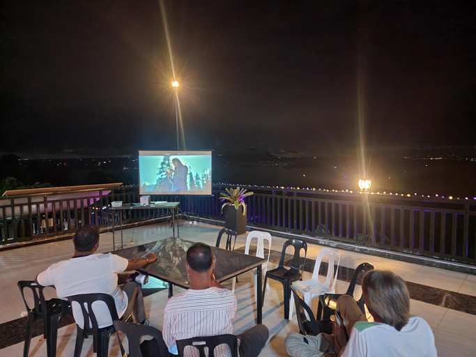 Food & Drinks, Balai Rubi, Talisay