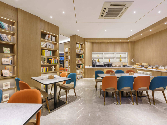 Others 4, Hanting Hotel Dashiqiao Hada Middle Road, Tieling