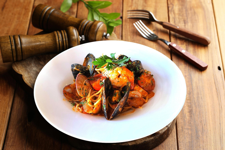 Food & Drinks 5