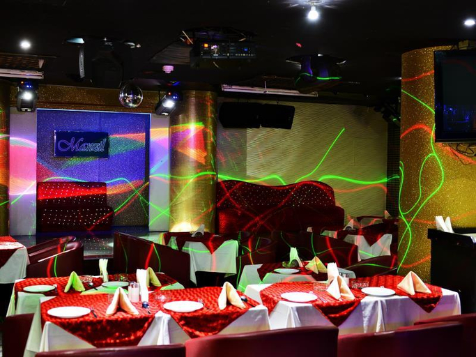Food & Drinks 5, Rush Inn Hotel, Dubai