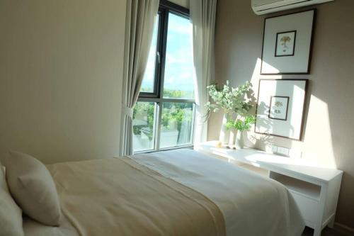 Lovely 2 Bedroom Beachfront in Cha-am, Cha-Am