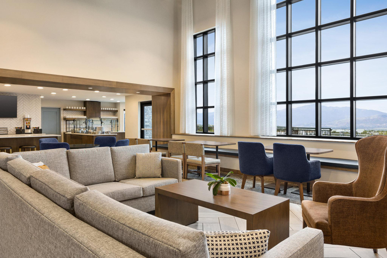 Public Area 3, Staybridge Suites COLORADO SPRINGS NE - POWERS, El Paso