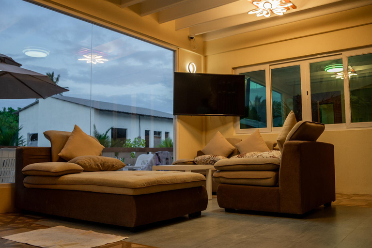 Public Area, Luna lodge