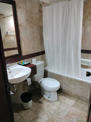 Bathroom, 6110 Apertemen Jayakarta, Badung