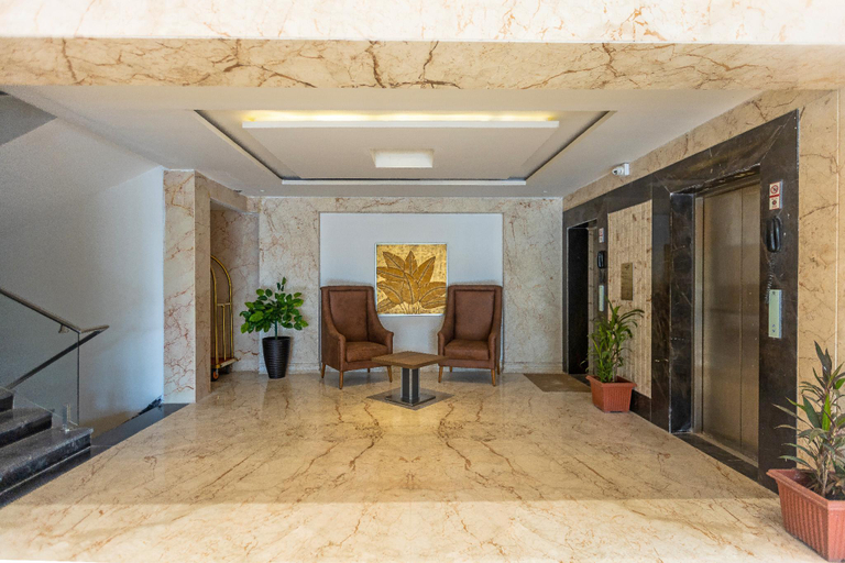 Public Area 2, Pride Hotel Bhopal, Bhopal