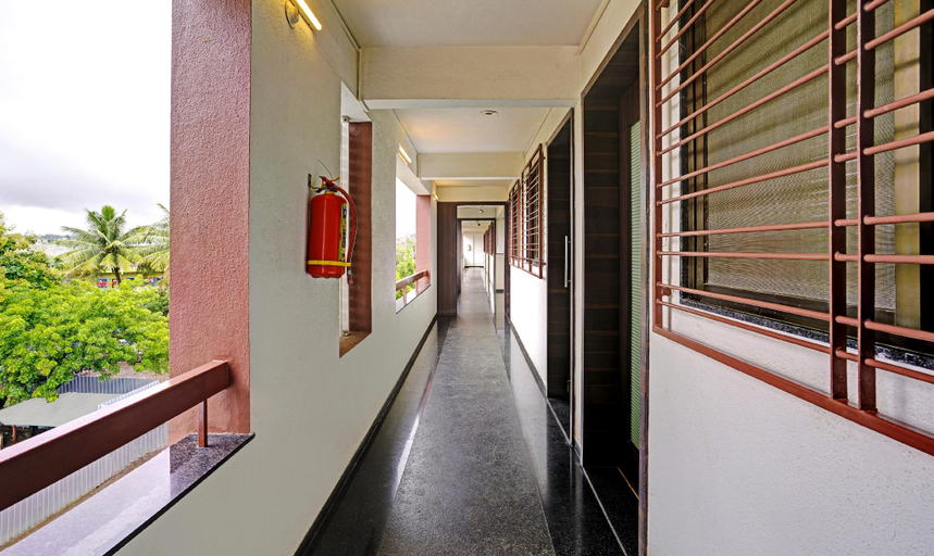 Public Area 3, Itsy Hotels Oasis Pride, Nashik