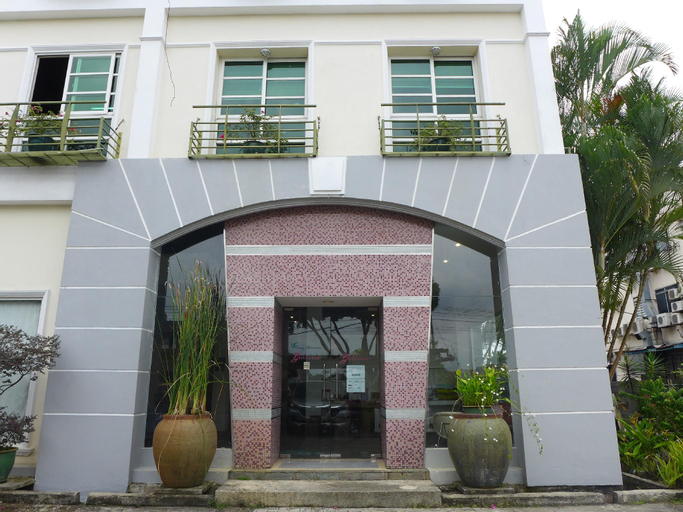 Wesberly Apartments, Kuching