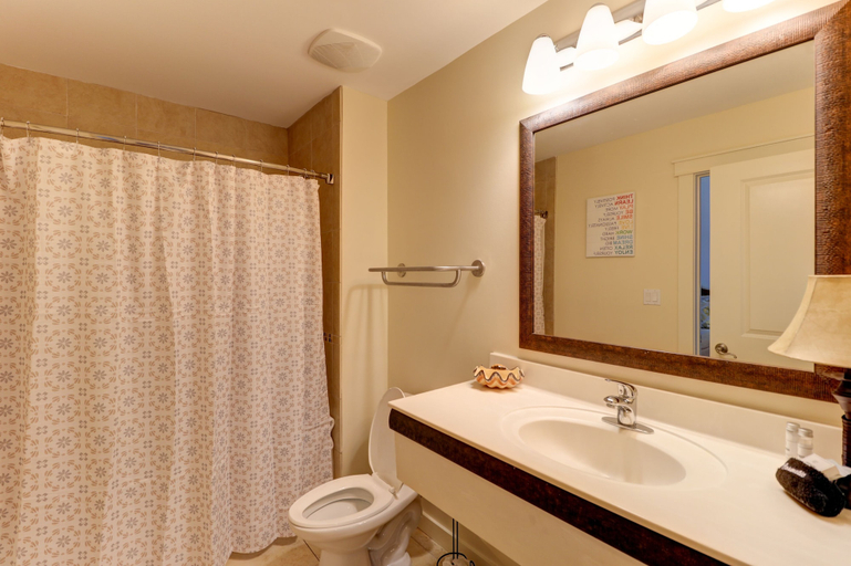 Bathroom 4, Origins at Seahaven 1035, Bay