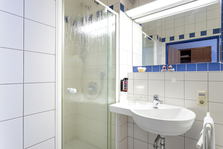 Bathroom 5