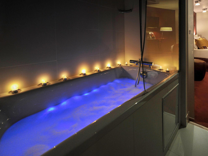 Sport & Beauty, Mercure Paris Opera Lafayette Hotel, Paris