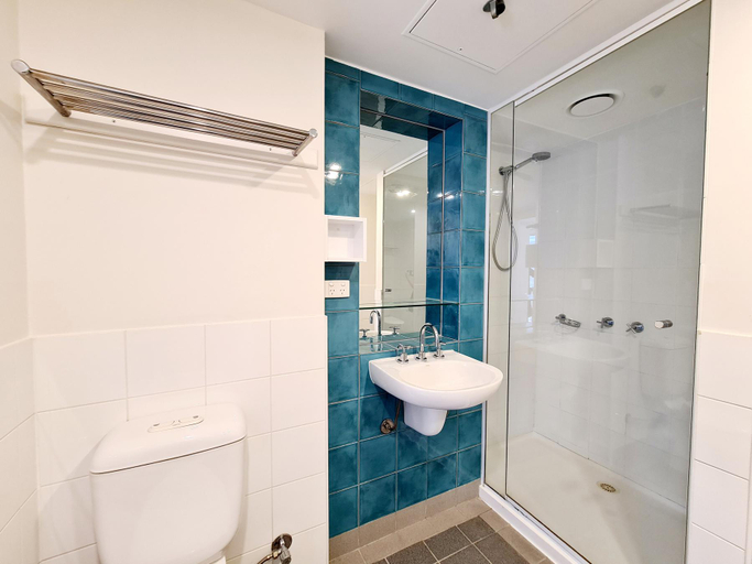 Bathroom 4, SOUTH YARRA CENTRAL APARTMENT HOTEL, Melbourne