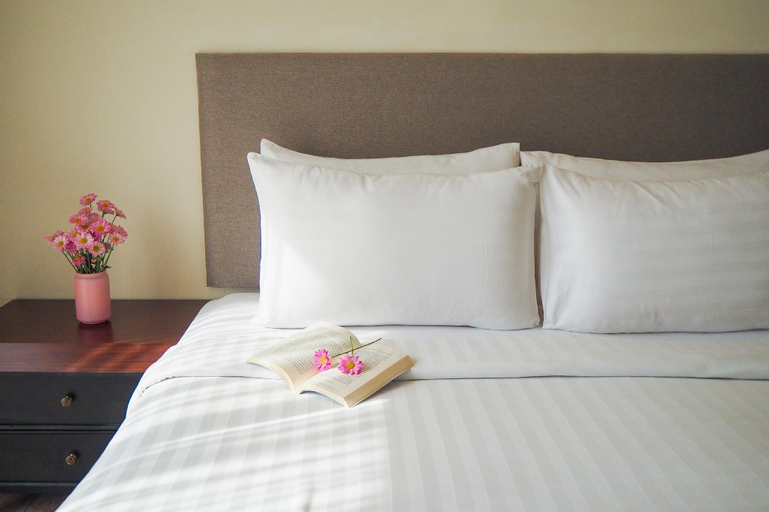 Bedroom 3, Grand President Bangkok, Wattana