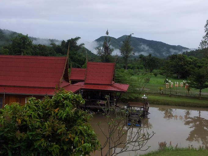 Others 3, Lom Rak Resort, Suan Phung
