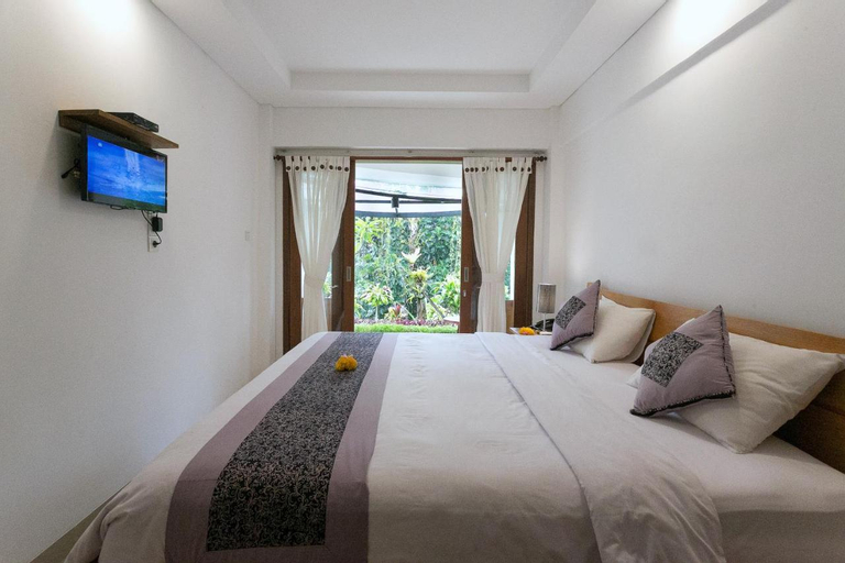 Bedroom 24