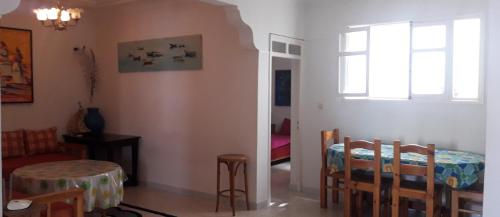 Abdel & Zara, Essaouira