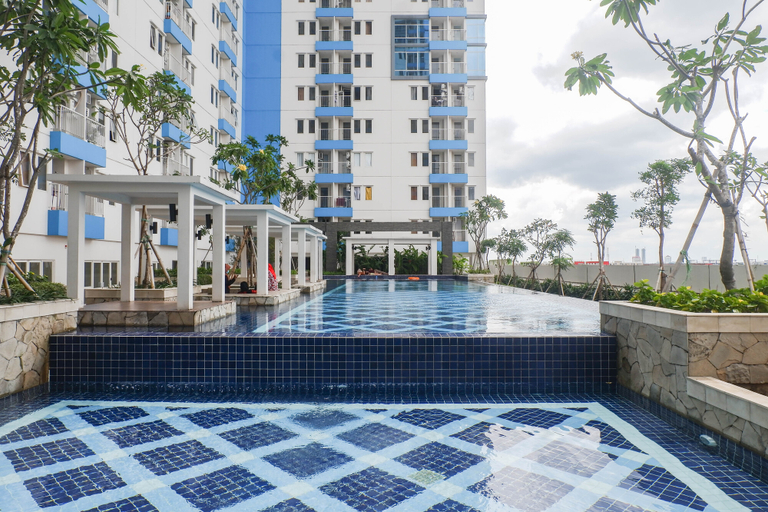Sport & Beauty 3, Comfy and Clean 2BR Apartment at Puncak CBD By Travelio, Surabaya