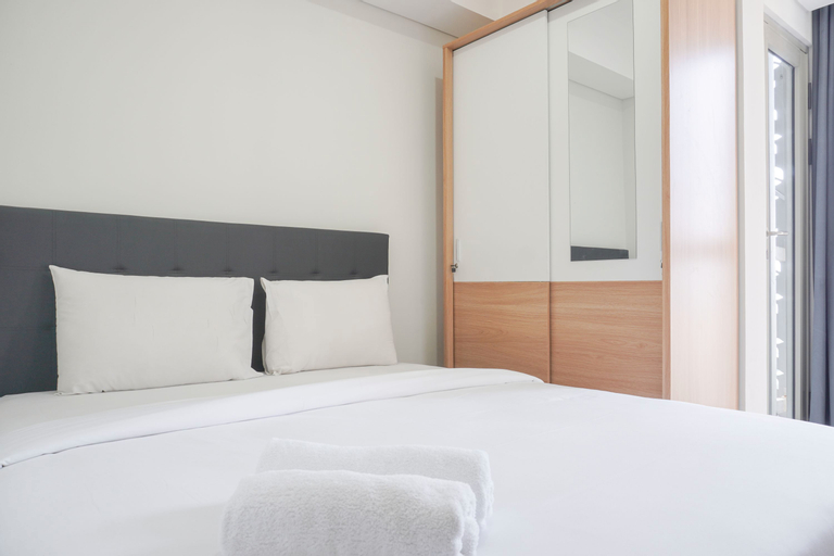 Bedroom 2, Exclusive and Cozy 1BR at Gold Coast Apartment By Travelio, North Jakarta