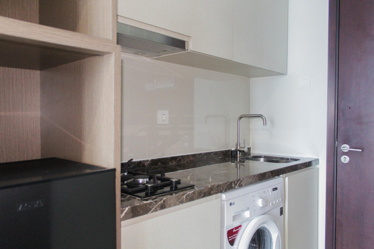 Others 2, Great Choice and Strategic Studio at Puri Mansion Apartment By Travelio, Jakarta Barat