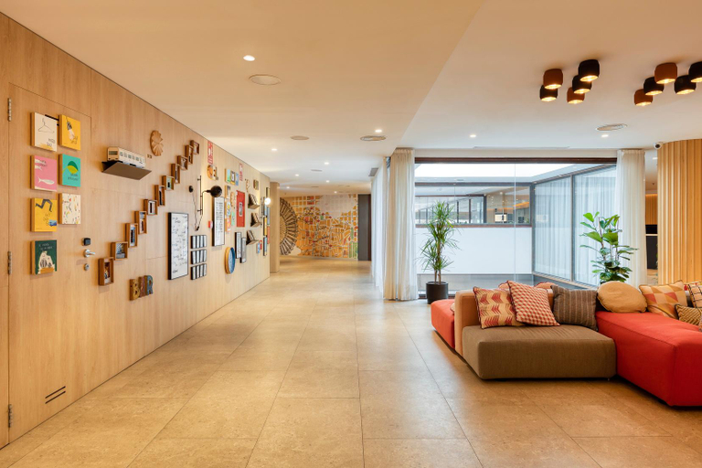 Public Area 2, Citadines Ramblas Barcelona, Barcelona