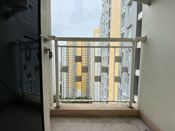 Exterior & Views 5, Fully Furnished Studio Springlake Summarecon Bekasi Apartment near Mall By Travelio, Bekasi