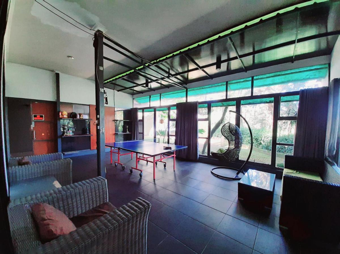 Others 5, Villa Damai Lembang, Bandung