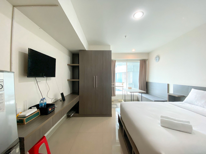 Bedroom 2, Enjoy Living Studio Room at High Floor Grand Kamala Lagoon Apartment By Travelio, Bekasi
