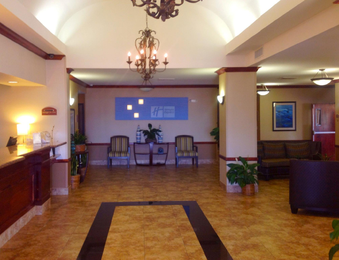 Public Area 2, Holiday Inn Express & Suites Barstow - Route 66 by IHG, San Bernardino