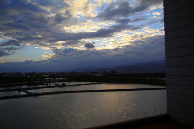 Others 4, SHAN SHUI YUN JI, Yilan