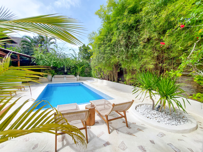 Swimming Pool 28