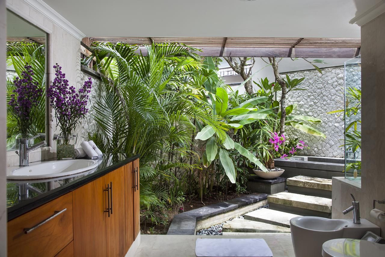 Bathroom 5, Villa Hening Boutique Hotel, Badung