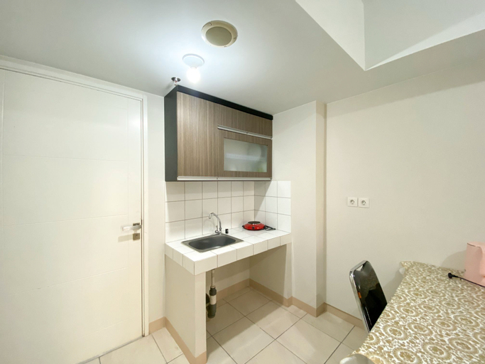 Others, Elegant and Comfy 2BR Springlake Summarecon Bekasi Apartment near Summarecon Mall By Travelio, Bekasi
