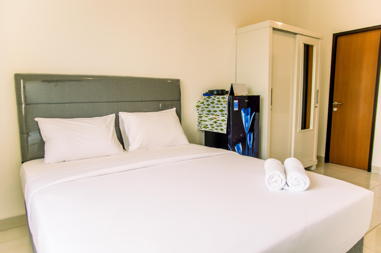 Fancy and Nice Studio Apartment at Eco Home Residence By Travelio, Tangerang