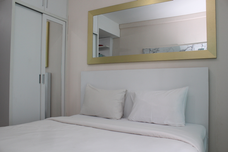 Bedroom 2, Cozy Living Studio Room at Grand Icon Caman Apartment By Travelio, Bekasi