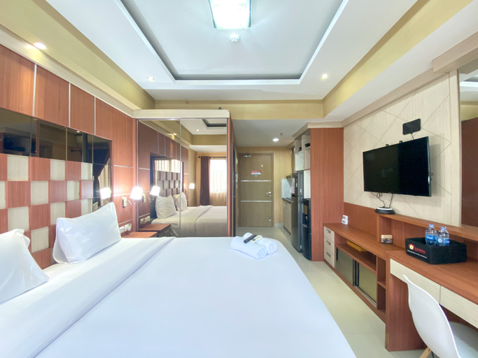 Bedroom 3, Cozy Studio Room at Oasis Cikarang Apartment By Travelio, Cikarang
