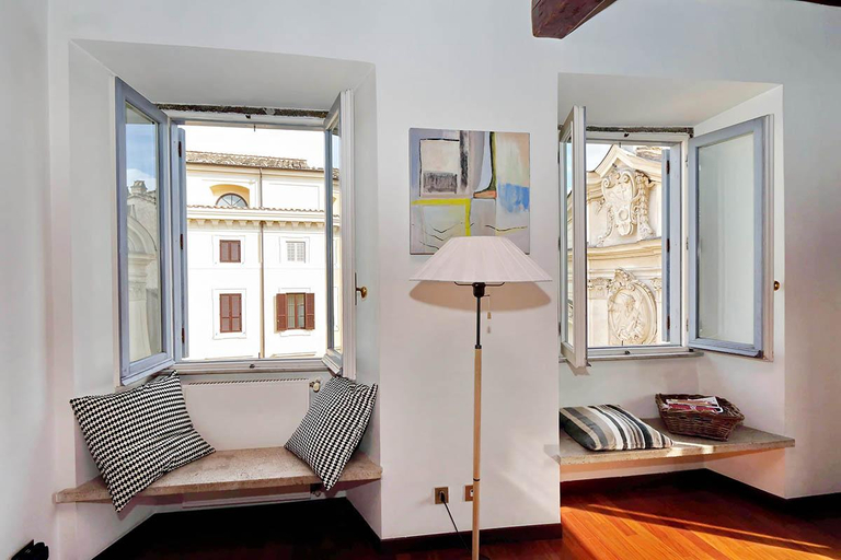 Others 4, Farnese elegant apartment, Rome