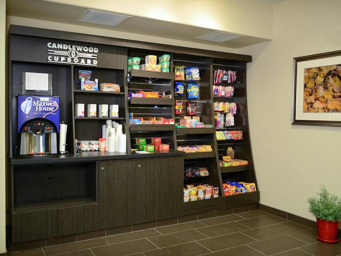 Food & Drinks 5, Candlewood Suites Denver Northeast - Brighton By IHG, Adams