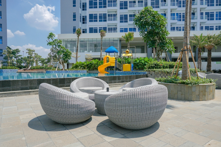 Public Area, Great Choice and Strategic Studio at Puri Mansion Apartment By Travelio, Jakarta Barat