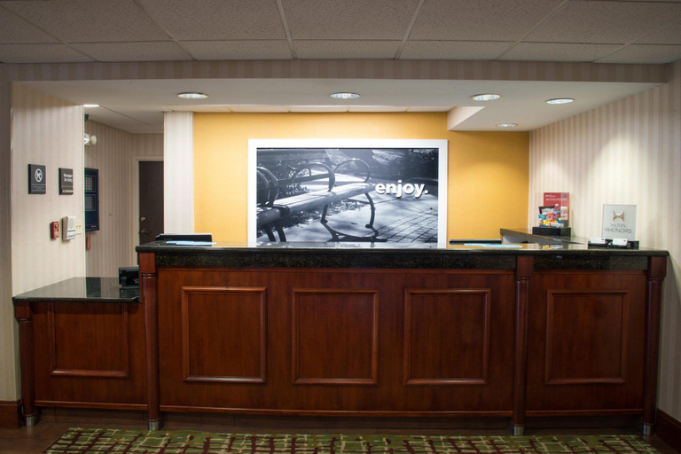 Public Area 2, Hampton Inn Charleston-Downtown (Civic Center), Kanawha