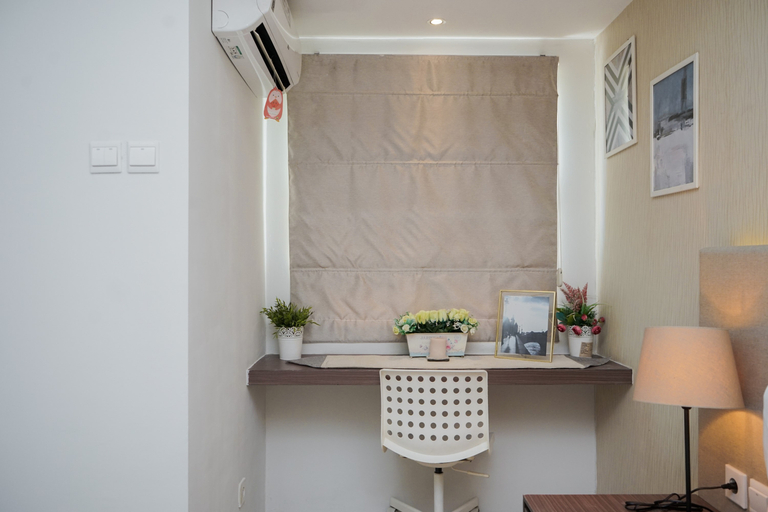 Others 2, Cozy Living Studio at Baileys Apartment By Travelio, South Tangerang