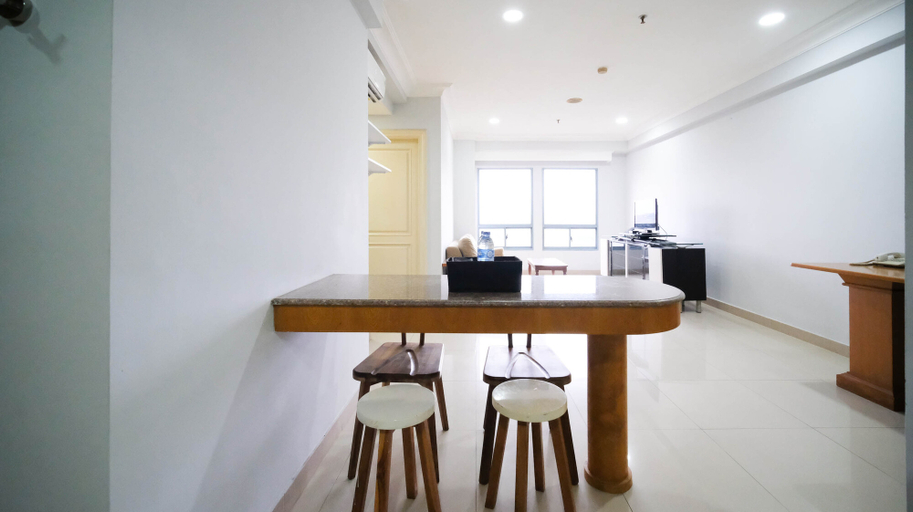 Others 3, Homey 2BR with Extra Room at Taman Beverly Apartment By Travelio, Surabaya